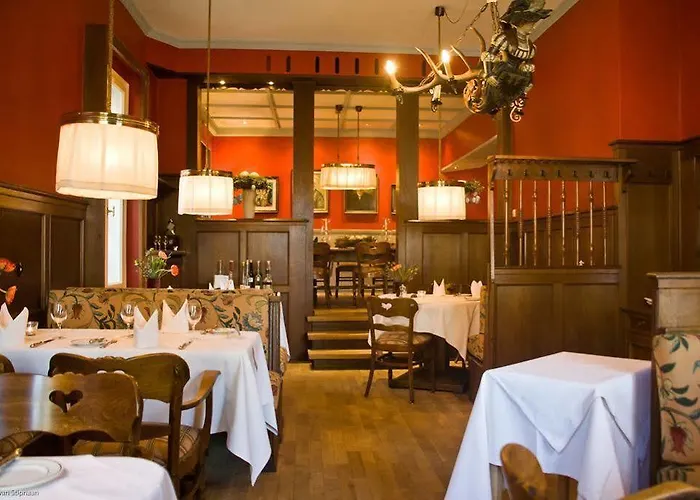 Gasthaus Zur Post 3*